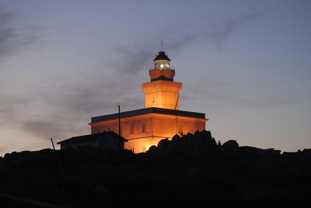 Hotel Moderno Santa Teresa Gallura Eksteriør billede